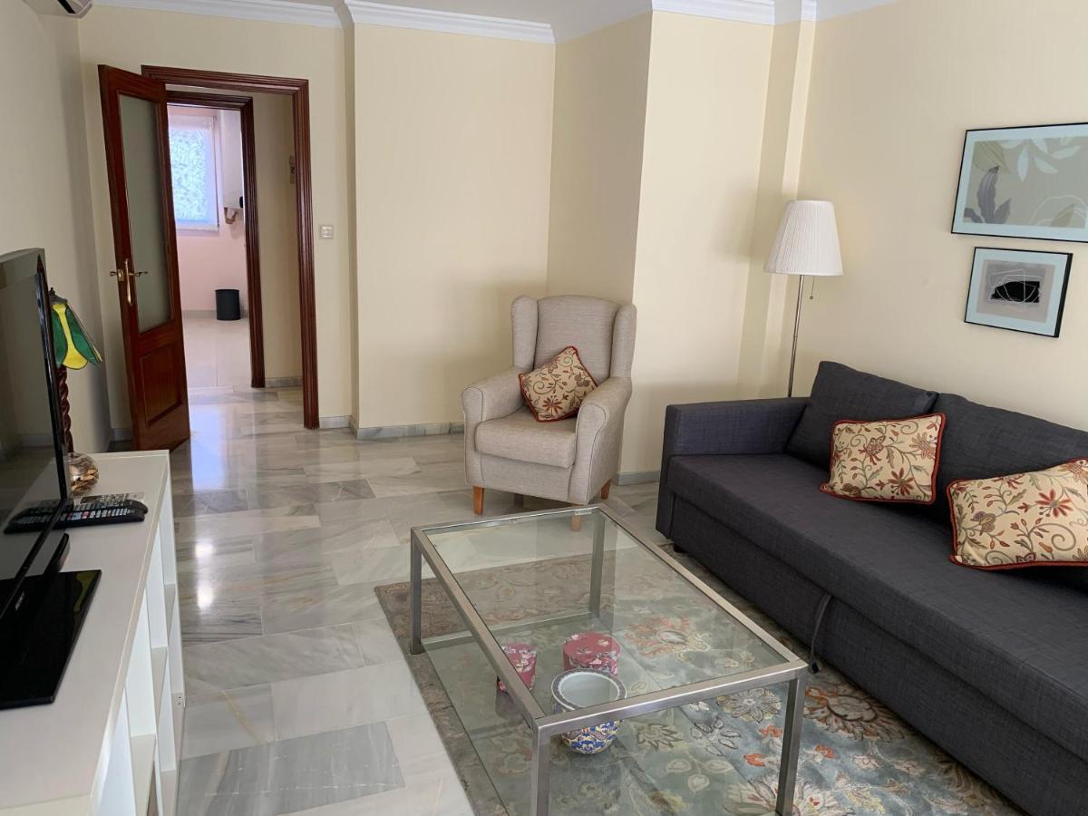Апартаменты Malaga Estacion - Casa De La Rosa Экстерьер фото